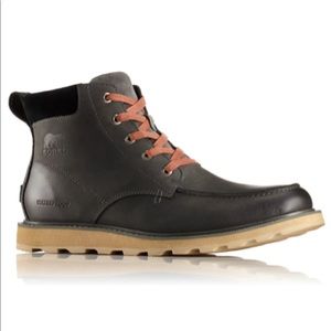 Men’s Madson Moc Toe Waterproof Boot NIB black 10